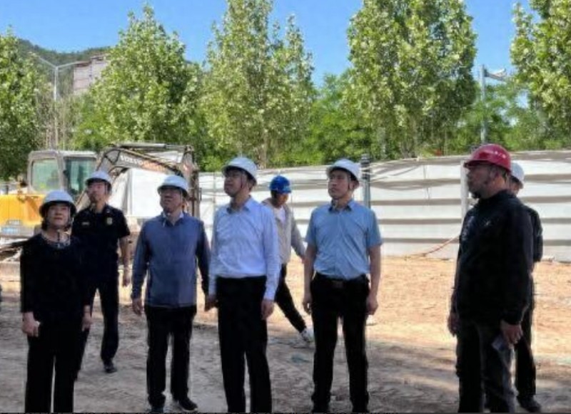 山西蒲县县委书记杨晓舟调研重点项目建设情况